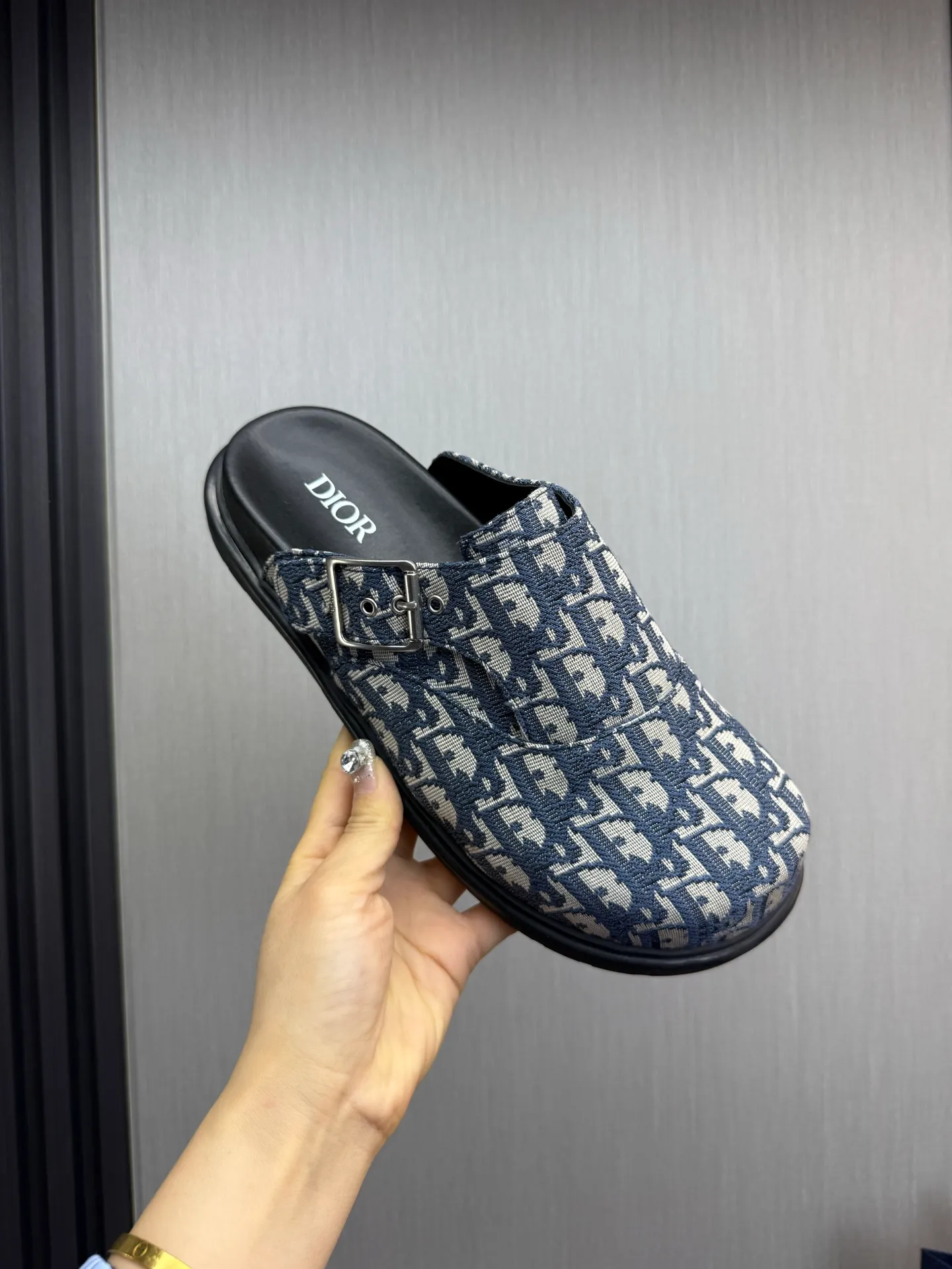 Men's men's shoes 420💰 Dior. Men's slippers🩴Official website 1:1 production 38-45 yards 45 46 🉑️Customized original material shipped✅